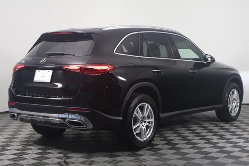 2025 Mercedes-Benz GLC 300 Base