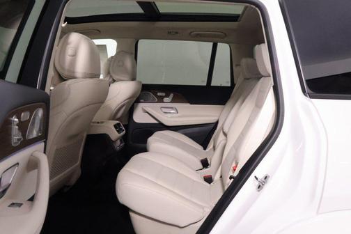 2026 Mercedes-Benz GLS 450 4MATIC