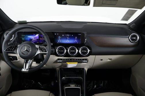 2026 Mercedes-Benz GLA 250 4MATIC