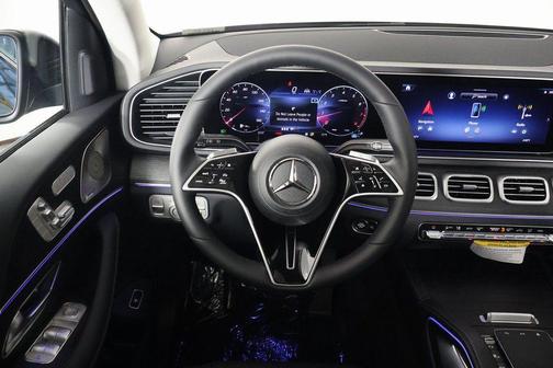 Black 2026 Mercedes-Benz GLE 450 4MATIC