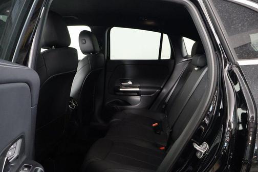 2026 Mercedes-Benz GLA 250 4MATIC