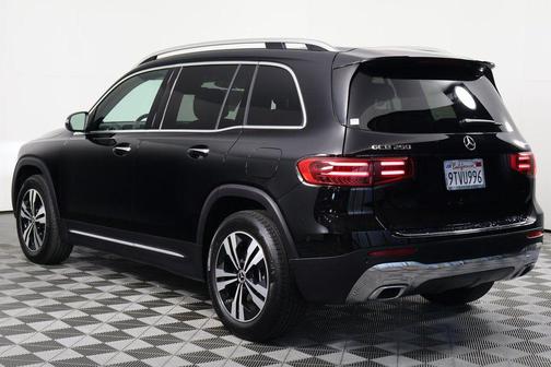 2025 Mercedes-Benz GLB 250 4MATIC