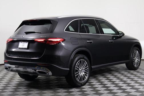 2026 Mercedes-Benz GLC 300 4MATIC