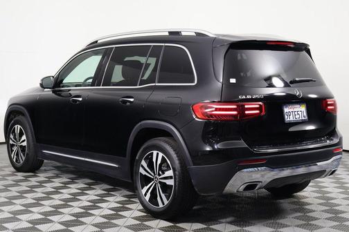 2025 Mercedes-Benz GLB 250 Base