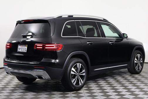 2025 Mercedes-Benz GLB 250 Base