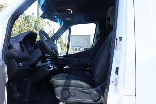 2025 Mercedes-Benz Sprinter 3500 High Roof