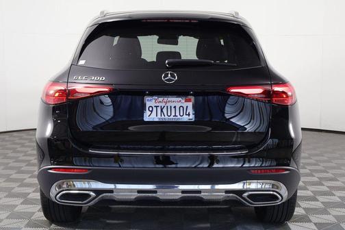 2025 Mercedes-Benz GLC 300 Base