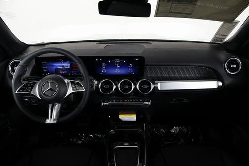 2026 Mercedes-Benz GLB 250 Base