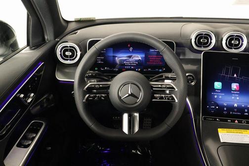 2026 Mercedes-Benz GLC 300 Base