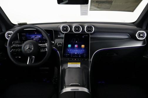 2026 Mercedes-Benz GLC 300 Base