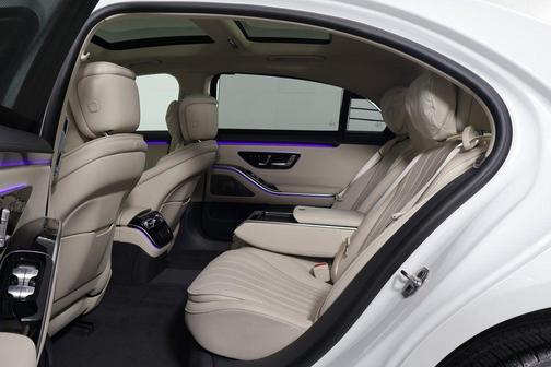 MANUFAKTUR Moonlight White Metallic 2026 Mercedes-Benz S-Class 4MATIC