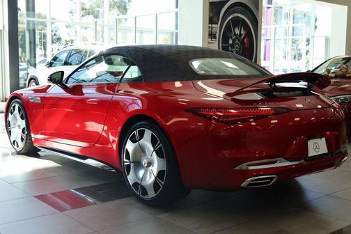 2026 Mercedes-Benz Maybach SL 680 Monogram Series 4MATIC