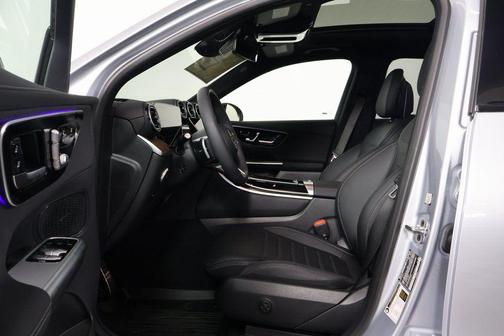 2025 Mercedes-Benz GLC 350e Base