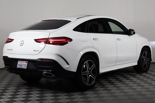 Polar White 2026 Mercedes-Benz GLE 450 4MATIC