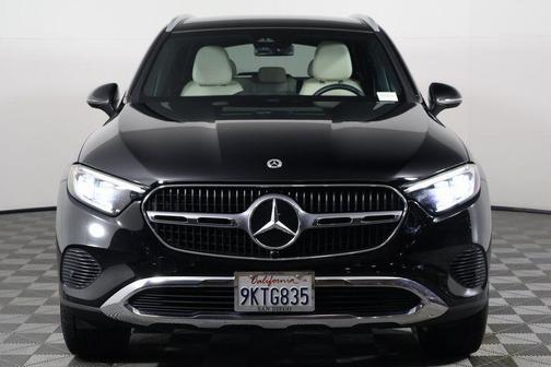 Black 2024 Mercedes-Benz GLC 300 4MATIC