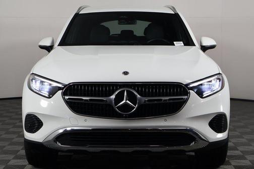 Polar White 2026 Mercedes-Benz GLC 300 Base
