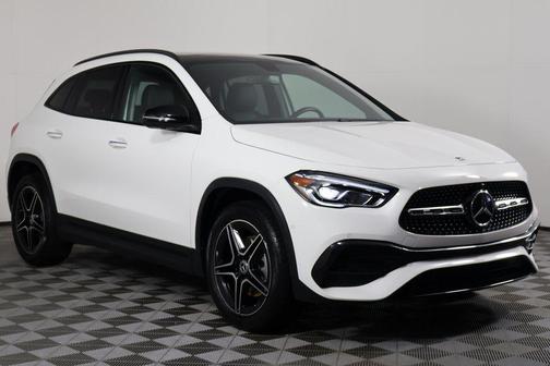 Polar White 2023 Mercedes-Benz GLA 250 4MATIC