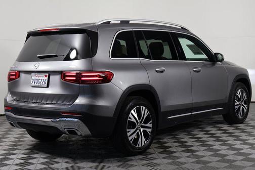 Mountain Grey Metallic 2026 Mercedes-Benz GLB 250 Base