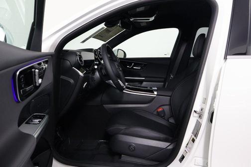 2026 Mercedes-Benz GLC 300 Base
