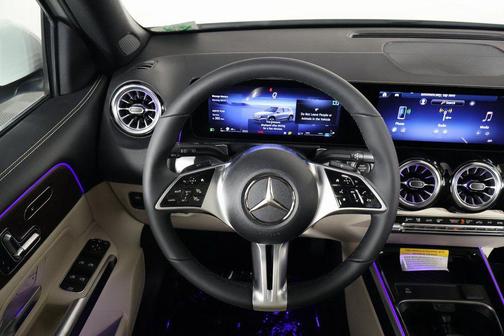 2026 Mercedes-Benz GLB 250 Base