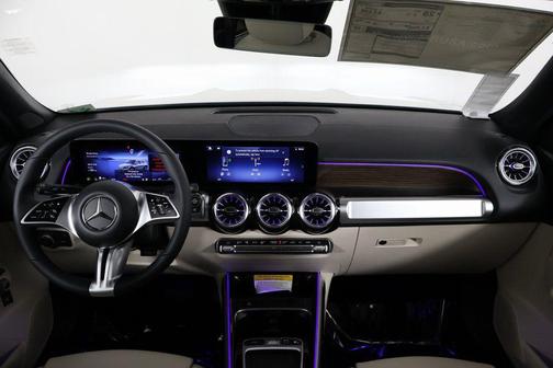 2026 Mercedes-Benz GLB 250 Base