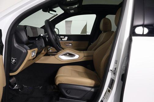 Moonlight White Metallic 2026 Mercedes-Benz GLE 450 4MATIC