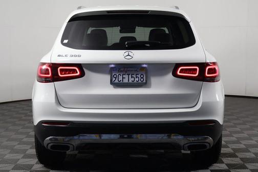 Polar White 2022 Mercedes-Benz GLC 300 Base