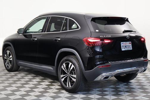 2025 Mercedes-Benz GLA 250 4MATIC