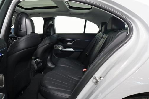 MANUFAKTUR Alpine Grey 2026 Mercedes-Benz E-Class 4MATIC