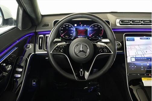 MANUFAKTUR Moonlight White Metallic 2026 Mercedes-Benz S-Class 4MATIC