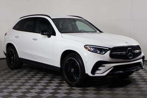 2025 Mercedes-Benz GLC 300 Base