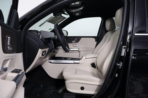 2025 Mercedes-Benz EQB 300 4MATIC