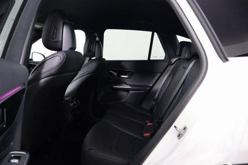 2026 Mercedes-Benz GLC 300 Base