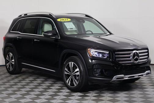 Night Black 2025 Mercedes-Benz GLB 250 Base