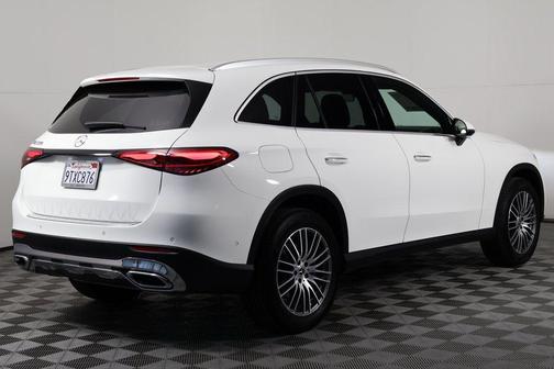 2025 Mercedes-Benz GLC 300 Base