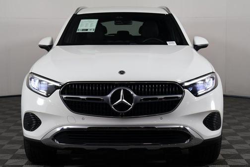 2025 Mercedes-Benz GLC 300 Base