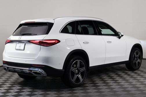 2026 Mercedes-Benz GLC 300 Base