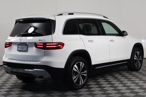 2025 Mercedes-Benz GLB 250 4MATIC