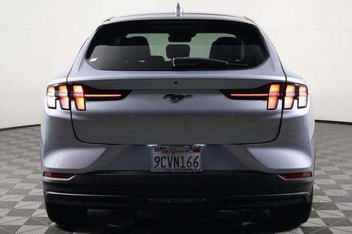 2022 Ford Mustang Mach-E Select