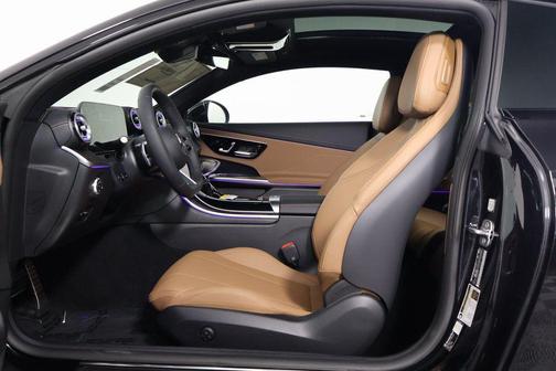 Obsidian Black Metallic 2026 Mercedes-Benz CLE 450 4MATIC