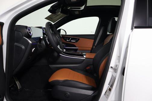 Moonlight White Metallic 2026 Mercedes-Benz GLC 300 4MATIC Coupe