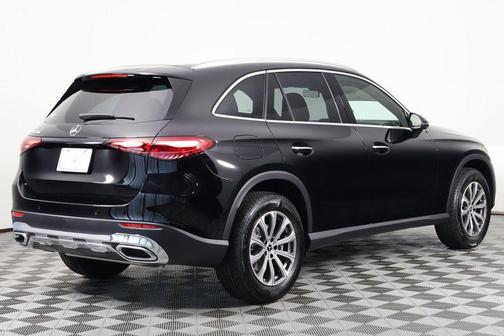 2026 Mercedes-Benz GLC 300 Base