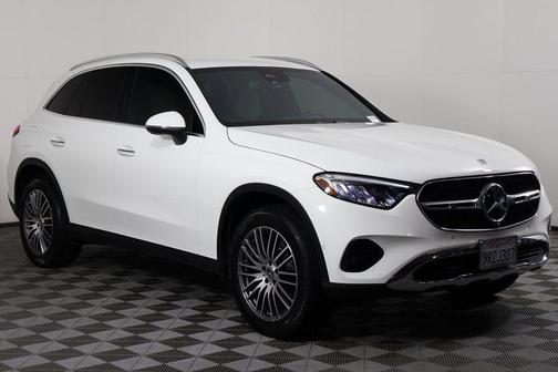 Polar White 2025 Mercedes-Benz GLC 300 Base