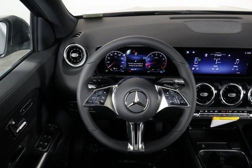 2026 Mercedes-Benz GLA 250 4MATIC