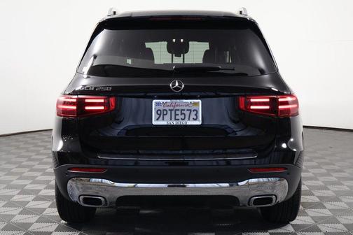 2025 Mercedes-Benz GLB 250 Base