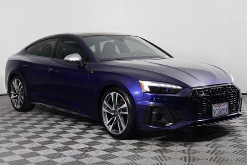Navarra Blue Metallic 2022 Audi S5 Premium Plus TFSI quattro Tiptronic