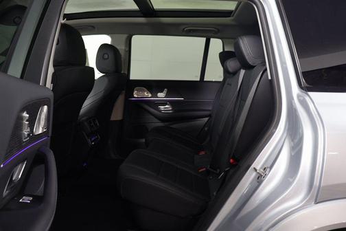 2026 Mercedes-Benz GLS 450 4MATIC