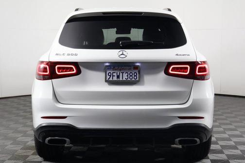 Polar White 2022 Mercedes-Benz GLC 300 4MATIC