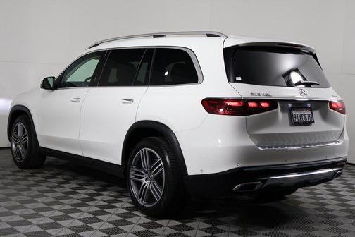 2025 Mercedes-Benz GLS 450 4MATIC