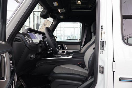 2025 Mercedes-Benz G-Class G 580